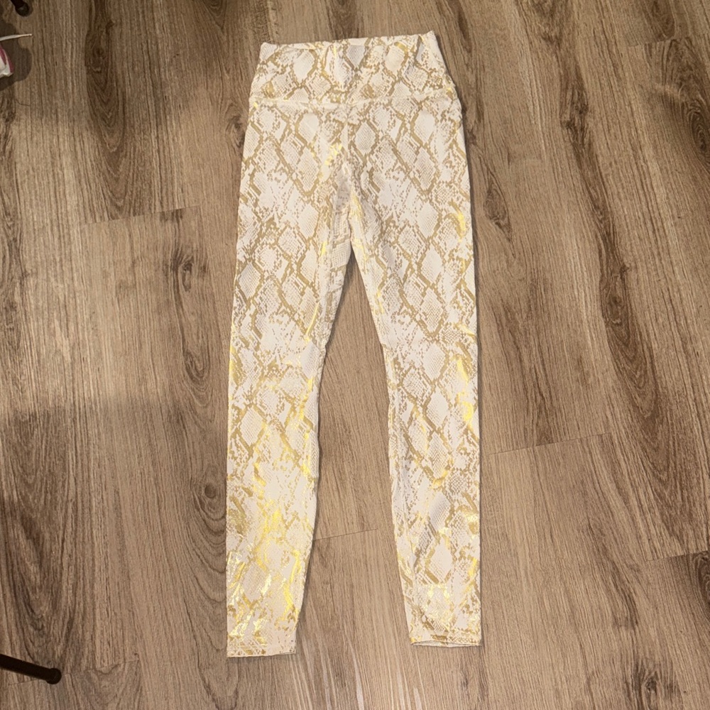 Fabletics Snake Print Leggings - Gold and Cream